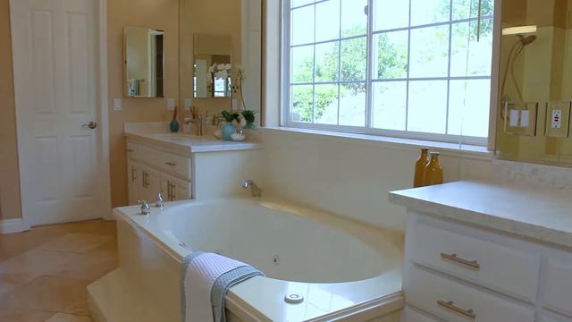 Robert Colello | 16080 Running Deer Trail | Keller Williams смотреть онлайн