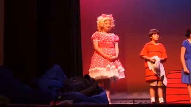 Emily Lloyd in ga смотреть онлайн