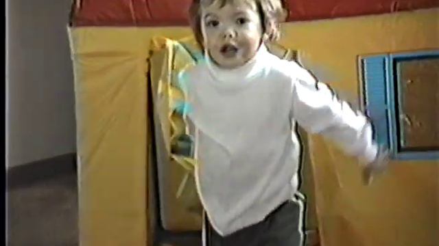 Livingston Family Tapes (edited to Bon Jovi - When We Were Beautiful) смотреть онлайн