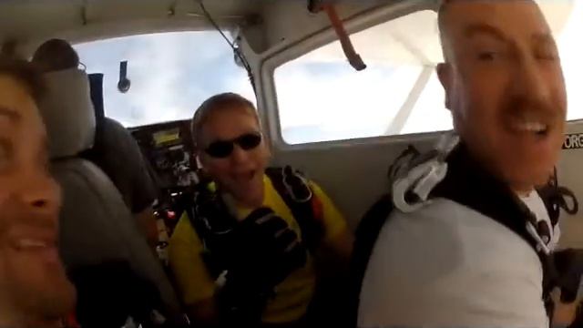 Skydive Panama City - Harli смотреть онлайн