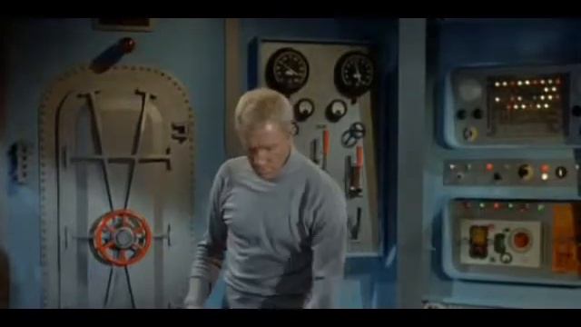 Voyage to the Bottom of the Sea S03E12 The Plant Man смотреть онлайн