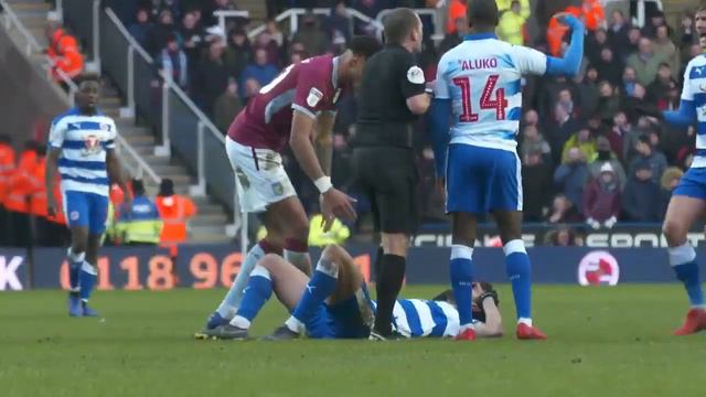 Mings stepped foot on Oliveira's head. Aston Villa Reading смотреть онлайн
