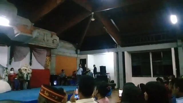 Malam pertama .gedung pwi bali смотреть онлайн
