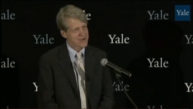 US professor reacts after winning Nobel Economics Prize смотреть онлайн