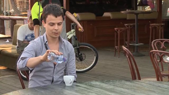 Магия с жидкостями  Александр Магу  Magic With Liquids  Alex Magu