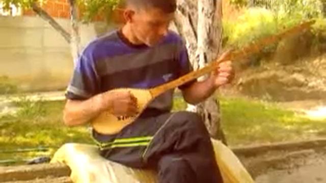 Bukuroshi nga Skenderaj смотреть онлайн