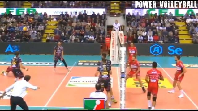 50 Inch Vertical Jump - Leonel Marshall Volleyball Legend (HD)