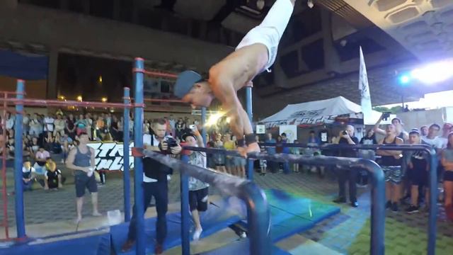 Ukrainian Workout Battles 2k17( Руслан Фугаль и Виталий Мельник) 1-раунд смотреть онлайн