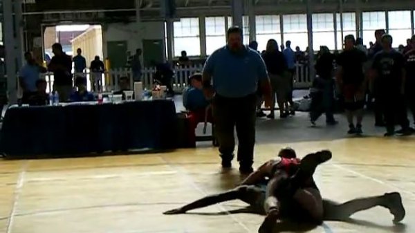 Tyler Fiddler wrestling