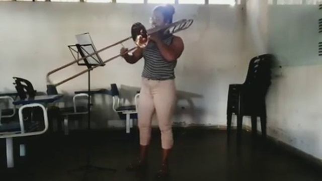 Vídeo 1/trombone/Gabriela Duarte Bezerra смотреть онлайн