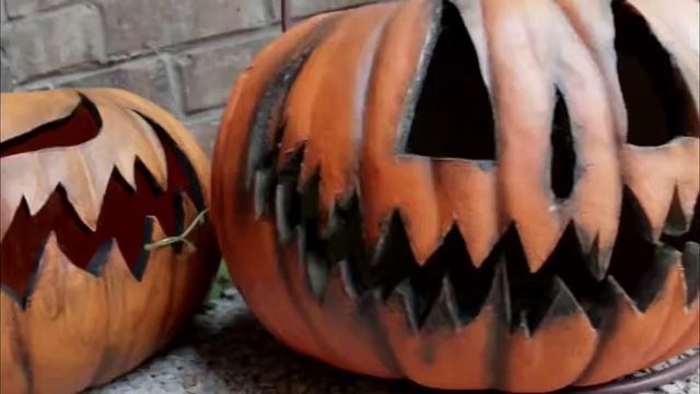 Dr. Gangrene Presents #16 - Doll in Brambles смотреть онлайн