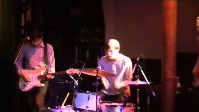 Abe Vigoda - Ljubljana Live смотреть онлайн