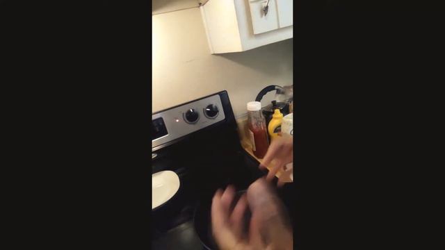 Fresh Garlic &Purple onion Burger/ Michelle's random Kitchen смотреть онлайн