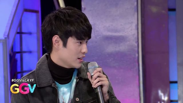 Fumiya screams with fear while touching Vice Ganda's body parts | GGV смотреть онлайн