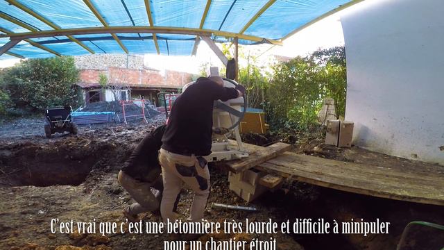 Quand ta bétonnière de 350 kg ne rentre pas sur le chantier! смотреть онлайн