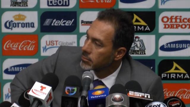 CONFERENCIA DE PRENSA COMPLETA DE GUSTAVO MATOSAS DESPEDIDA DEL CLUB LEON смотреть онлайн