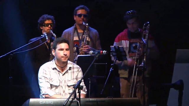 Los Cadillacs Piratas - Mal Bicho (Parque Cerrillos - 20.Septiembre.2014) смотреть онлайн