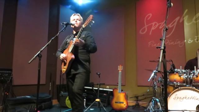 Steve Oliver Doing Calling You.
