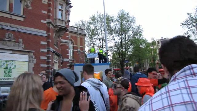 Jimmy Woo & Stanislavki смотреть онлайн