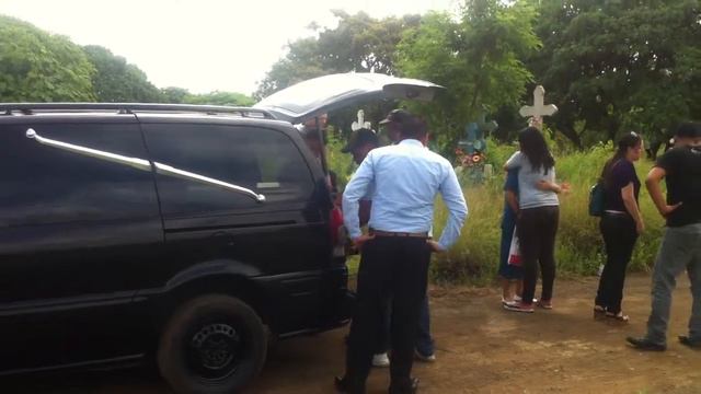 Entierro de Evaristo salas смотреть онлайн