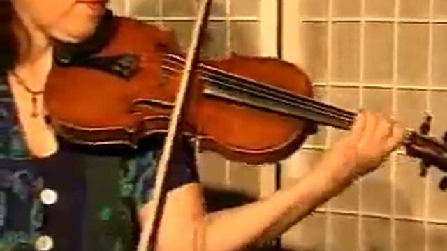 Violin Song Demo of German Folk Song - Must I Then? смотреть онлайн