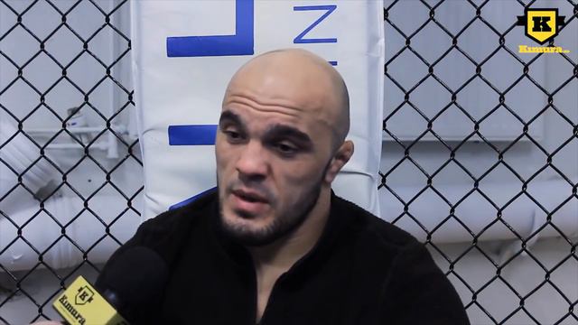 UFC on FOX 28: Intervju med Ilir Latifi смотреть онлайн