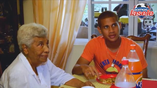 La familia de Roberto Chen en exclusiva смотреть онлайн