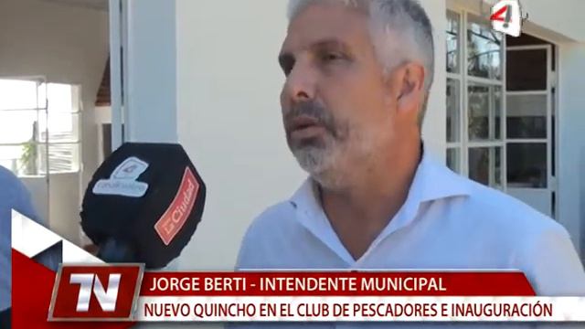 JORGE BERTI   INTENDENTE MUNICIPAL, SERGIO RATTI   PRESIDENTE   NUEVO QUINCHO EN EL CL