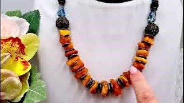 Янтарные бусы. Колье с янтарем. ПЕРЕДЕЛКА. смотреть онлайн