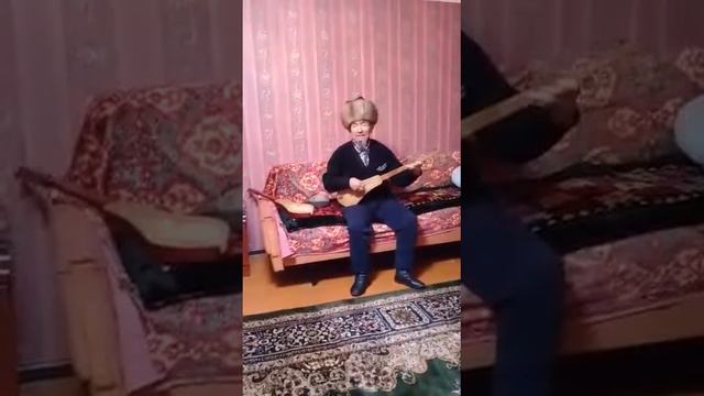 Даанышман..БАЙГӨНЧӨК АЙЫЛ смотреть онлайн