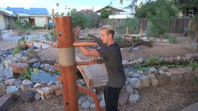 Top 10 Wing Chun Wooden Dummy Techniques and Fighting Applications of the Muk Jong! смотреть онлайн