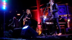6. tina dico & friends live at union chapel on 10th december 2008