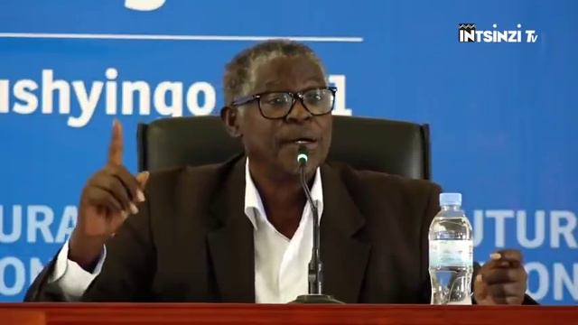 PARMEHUTU = Par mes Hutu || Ijambo rya KAYIBANDA mu 1959: POLISI Denis смотреть онлайн