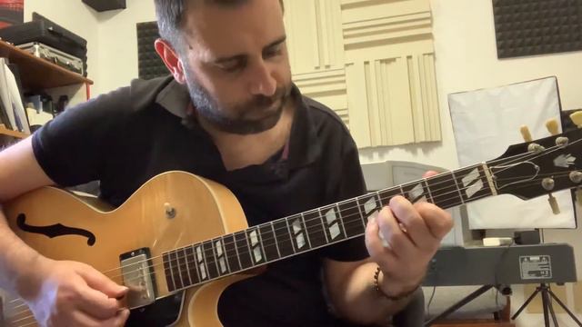 Ruby my dear ( T. Monk) - chord melody смотреть онлайн