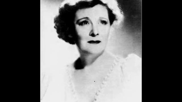 Maggie Teyte, soprano & Gerald Moore, piano "Lullaby" wartime BBC rec. смотреть онлайн