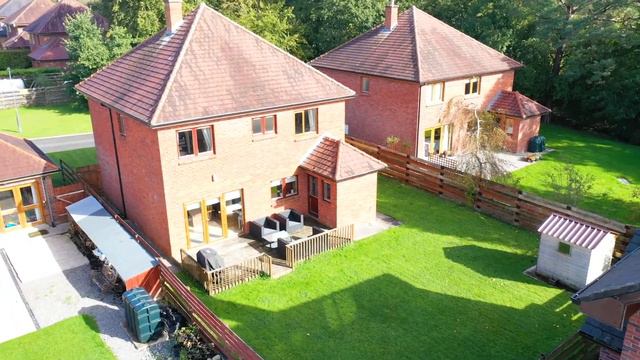 Davis Auctioneers 24 The Willows Clonbalt Woods Longford Ireland смотреть онлайн