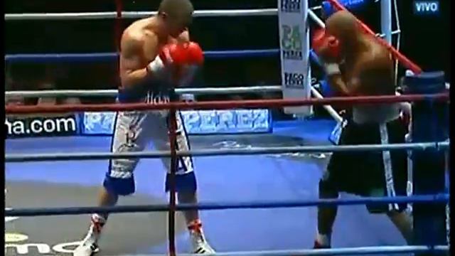 Roberto Bolonti Vs Jose Hilton Dos Santos 14/10/11