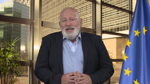 Frans Timmermans, Vice-President of the European Commission смотреть онлайн