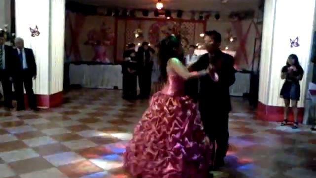 Diego y Kathy en coreografia - demasiado niña - eddy herrera смотреть онлайн