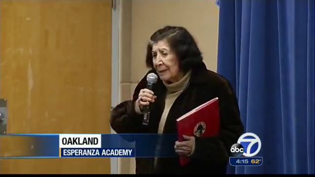 ABC7 Coverage of Dr. Guadalupe Rivera y Marín's visit to Esperanza Elementary in Oakland смотреть онлайн