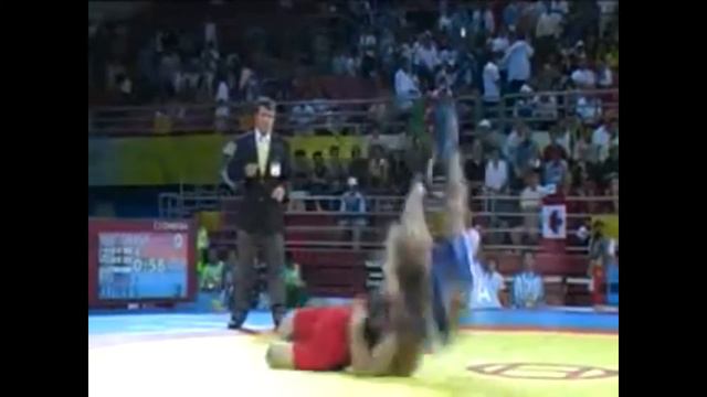 Реваз Миндорашвили (груз) vs Георгий Кетоев (осет) Изумительный прием на олимпийских играх смотреть онлайн