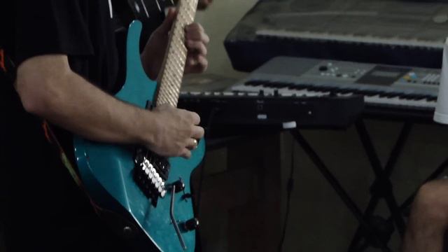 3ª Parte G3 - Juninho Jeová - Guitarra , Diego Calazans - Batera, Renan Alves- Baixo...3