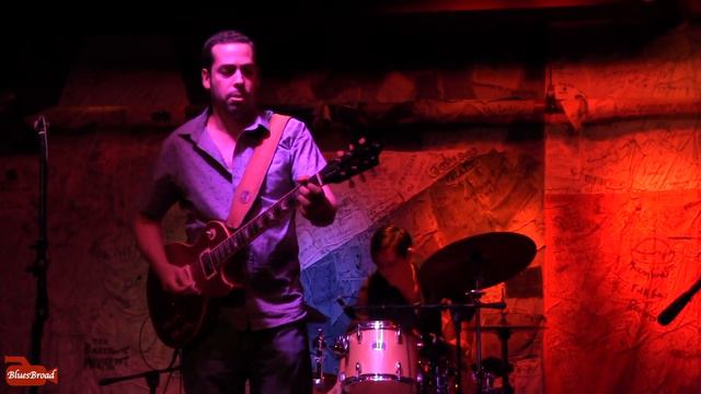 Let The Big Dog Eat • ALBERT CASTIGLIA • Hill Country Live NYC 6/9/17 смотреть онлайн
