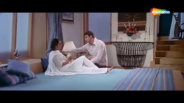 Akshya Sing Lori For Lara Dutta Scene Of Andaaz Movie