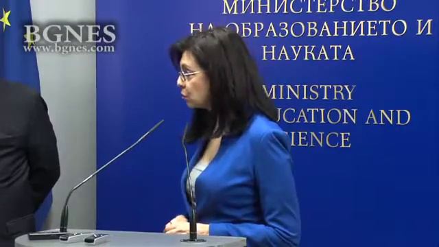 Танев определи Кунева като „интелектуално бижу” смотреть онлайн