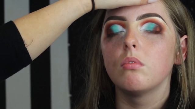 MakeUp by Caitlin Degnan смотреть онлайн