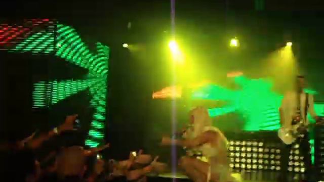 Epiphony (Live) - Million Stars (Offer Nissim Feat Epiphony and Elissette) смотреть онлайн