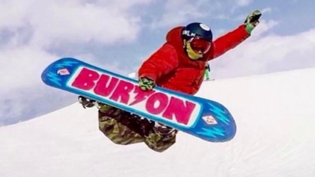 Mia Brookes, 16, Britain's first snowboard slopestyle world champion . смотреть онлайн