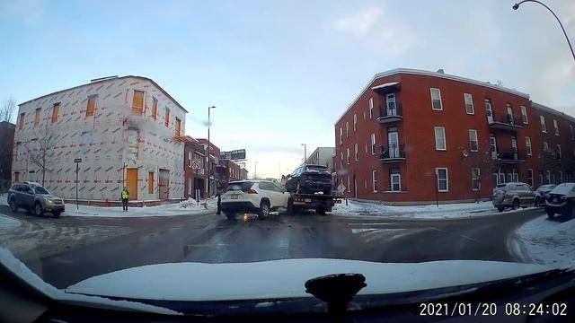 Montreal Le sud ouest crash смотреть онлайн