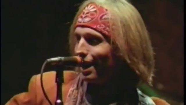 Tom Petty & The Heartbreakers - I Won't Back Down смотреть онлайн